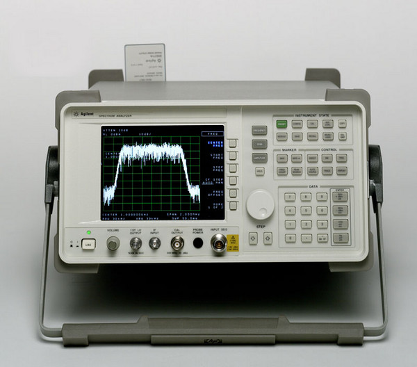 Agilent/ HP 8560EC Portable Spectrum Analyzer